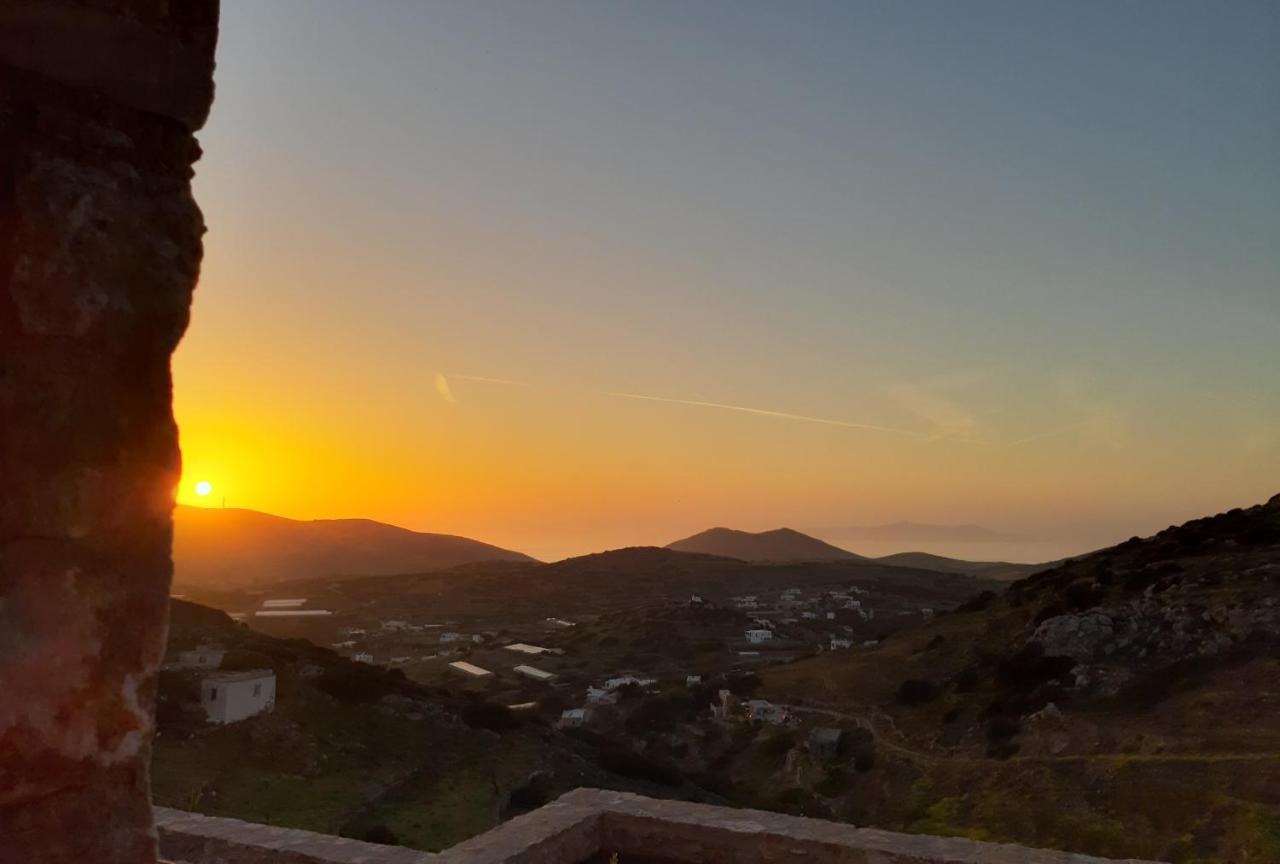 Villa Adeiata Adiata Buitenkant foto