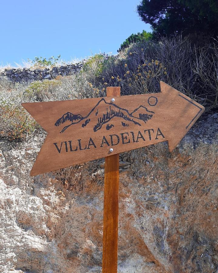 Villa Adeiata Adiata Buitenkant foto
