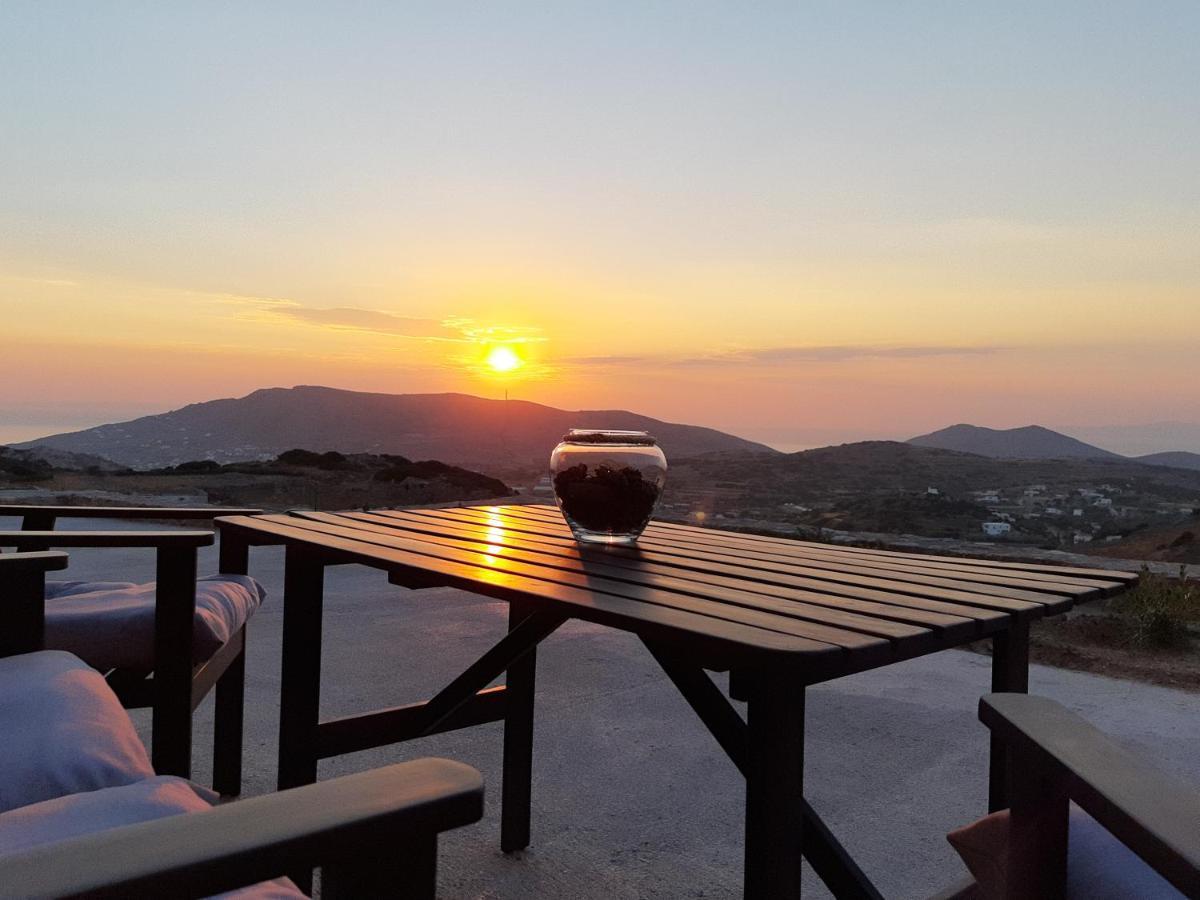 Villa Adeiata Adiata Buitenkant foto